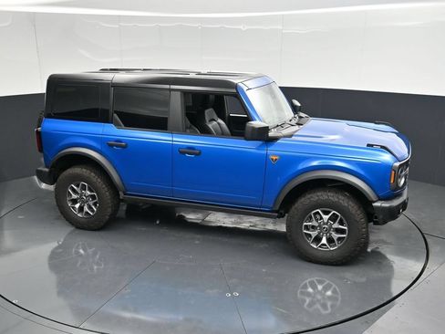 Used 2025 Ford Bronco Badlands AWD/4WD image 44