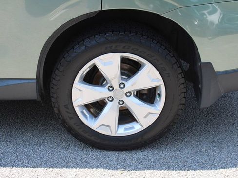 Used 2015 Subaru Forester 2.5i Premium w/ Popular Package #2 AWD/4WD image 36