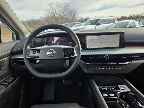 New 2026 Nissan Murano SL image 13