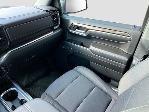 Used 2022 Chevrolet Silverado 1500 LT Trail Boss w/ Convenience Package II image 23