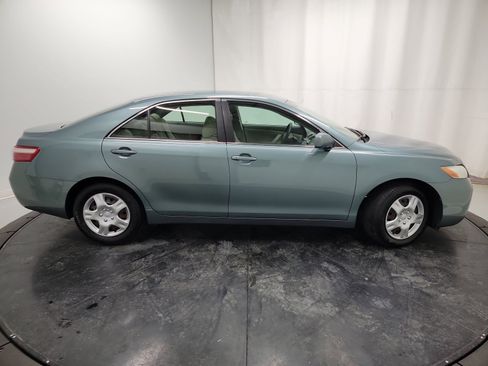 Used 2007 Toyota Camry SE image 19
