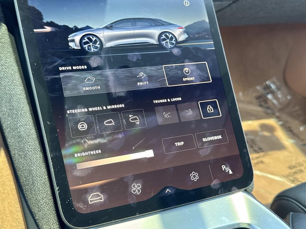 Used 2023 Lucid Air Touring AWD/4WD image 33