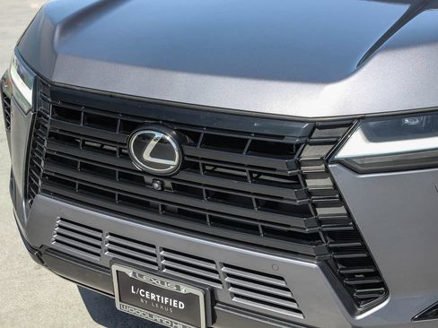 Certified 2024 Lexus GX 550 w/ Accessory Package (2T) AWD/4WD image 10