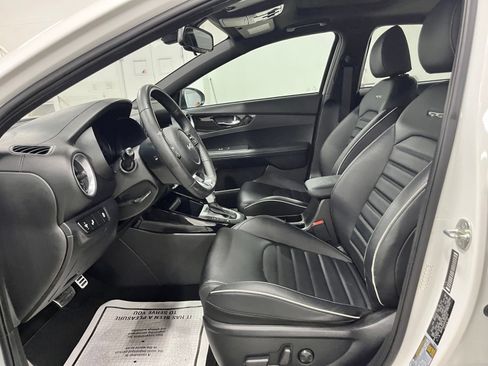 Used 2023 Kia Forte GT-Line w/ GT-Line Premium Package FWD image 15
