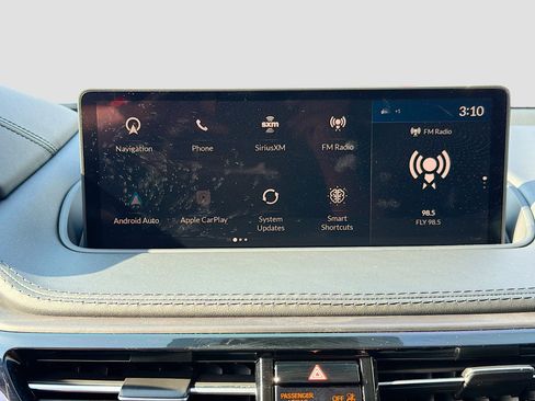 Used 2023 Acura MDX SH-AWD w/ Advance Package image 30