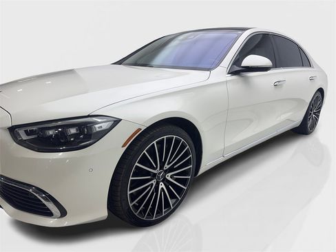 Used 2022 Mercedes-Benz S 580 4MATIC Sedan image 11