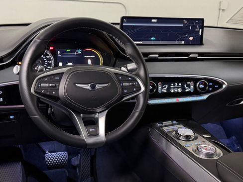 Used 2025 Genesis Electrified GV70 Advanced image 34