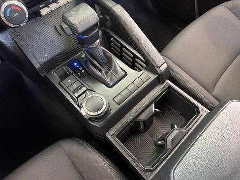 Used 2024 Toyota Tacoma SR image 27