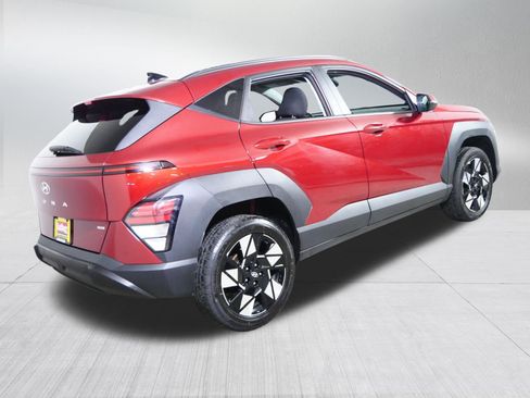 Used 2024 Hyundai Kona SEL AWD/4WD image 7