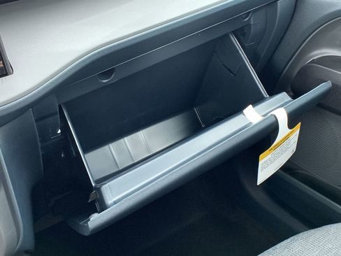 New 2025 Ford Maverick XL image 26