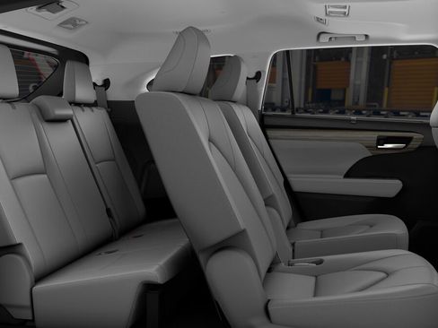 New 2026 Toyota Highlander Limited image 21