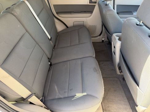 Used 2009 Ford Escape 2WD Hybrid image 27