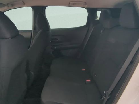 Certified 2025 Nissan Kicks S image 21