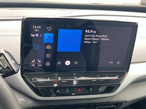 Certified 2023 Volkswagen ID.4 Pro AWD/4WD image 13