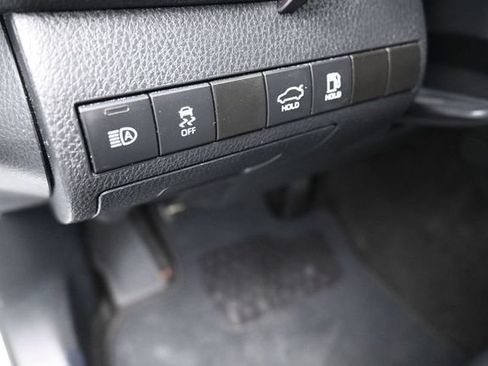 Used 2023 Toyota Camry SE FWD image 13