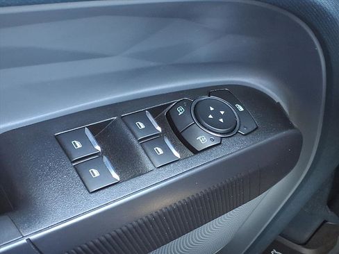 Used 2024 Ford Maverick XL image 17