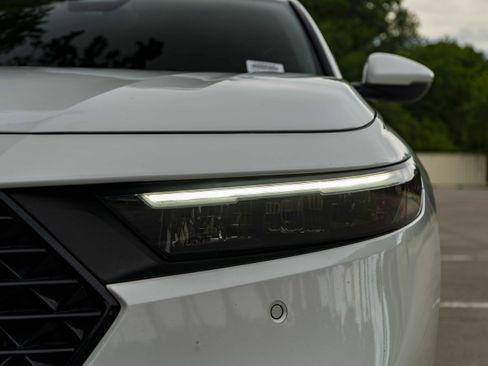 Used 2024 Honda Accord EX-L image 11