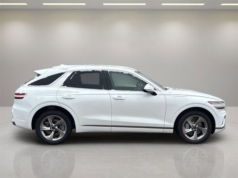 New 2026 Genesis GV70 2.5T Advanced image 6