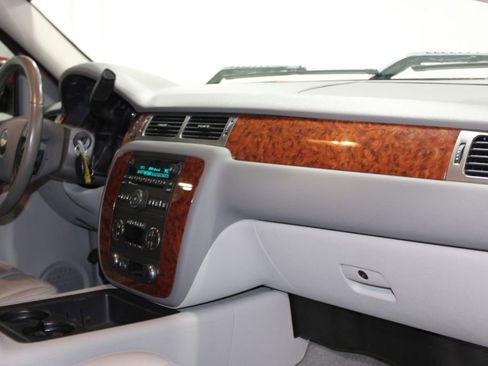 Used 2007 Chevrolet Silverado 1500 LTZ w/ Suspension Package, Off-Road" image 28