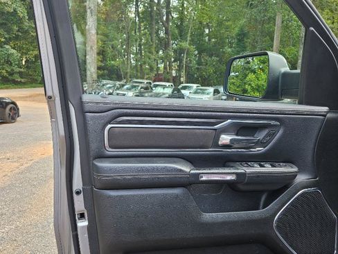 Used 2024 RAM 1500 Laramie image 17