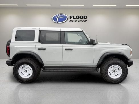 New 2026 Ford Bronco Heritage Edition AWD/4WD image 4