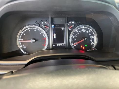 Used 2020 Toyota 4Runner Limited RWD image 12