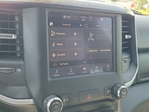 Used 2022 RAM 1500 Big Horn image 30