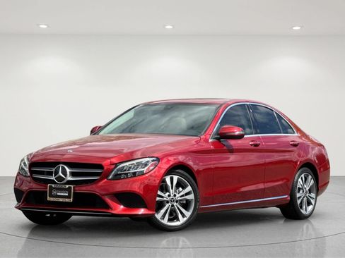Used 2021 Mercedes-Benz C 300 Sedan image 2
