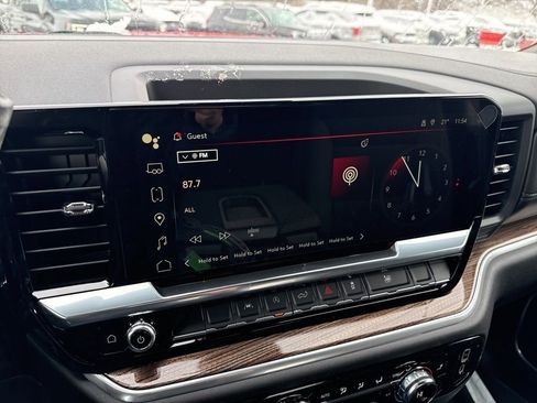 New 2026 GMC Sierra 1500 Elevation image 11