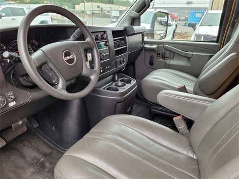 Used 2019 GMC Savana 3500 Work Van w/ Driver Convenience Package image 17