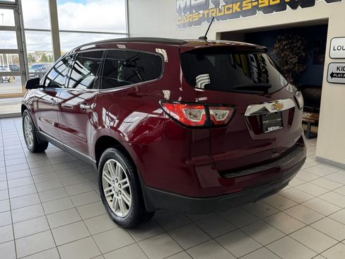 Used 2015 Chevrolet Traverse LT w/ Style and Technology Package image 56