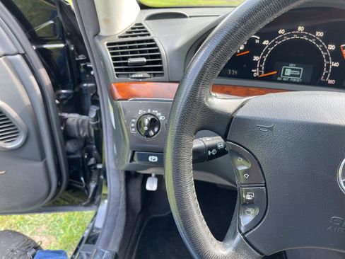 Used 2005 Mercedes-Benz S 500 4MATIC image 35