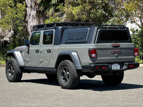 Used 2022 Jeep Gladiator Rubicon AWD/4WD image 5