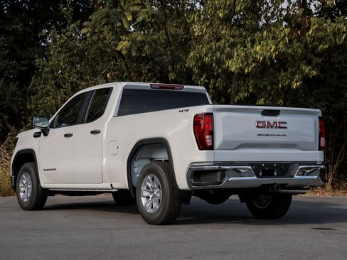 New 2026 GMC Sierra 1500 Pro w/ Pro Value Package image 6