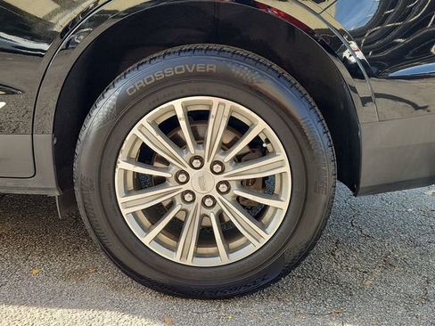 Used 2018 Cadillac XT5 Luxury w/ Driver Awareness Package image 34