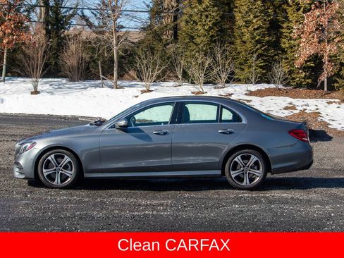 Used 2018 Mercedes-Benz E 300 4MATIC image 3