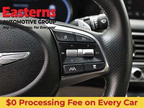 Used 2023 Genesis G70 2.0T AWD/4WD image 16
