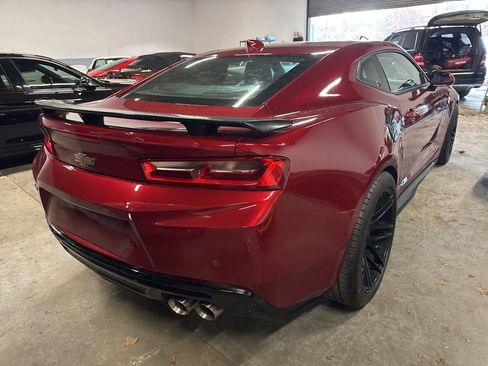 Used 2016 Chevrolet Camaro SS image 10