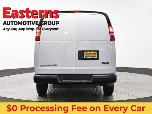 Used 2020 GMC Savana 3500 w/ Driver Convenience Package RWD image 6