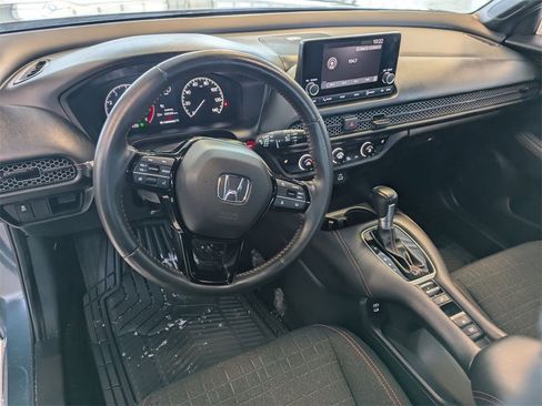 Used 2024 Honda HR-V Sport image 10