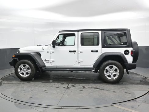 Used 2020 Jeep Wrangler Unlimited Sport S image 9