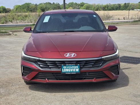 New 2026 Hyundai Elantra Blue FWD image 2