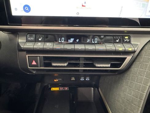 Certified 2025 Toyota Camry XLE AWD/4WD image 26