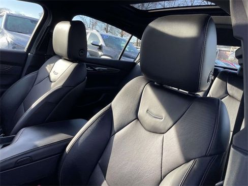 Used 2020 Cadillac CT5 Sport image 12