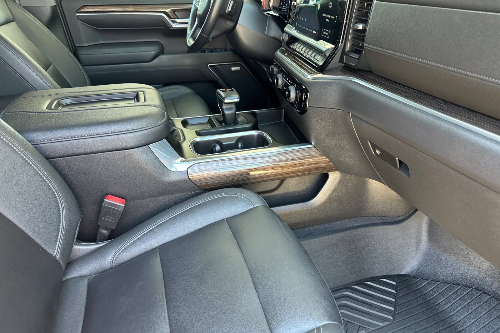Used 2022 Chevrolet Silverado 1500 RST w/ RST All Star Premium Package AWD/4WD image 16