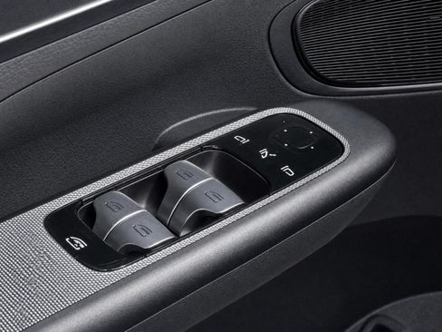 New 2027 Mercedes-Benz GLC 300 4MATIC image 34