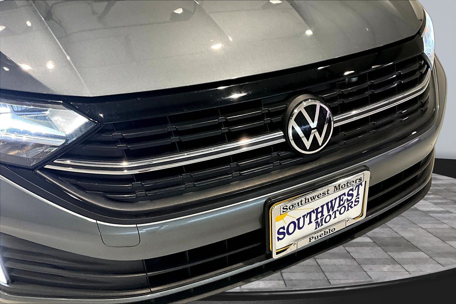 Used 2023 Volkswagen Jetta Sport FWD image 31