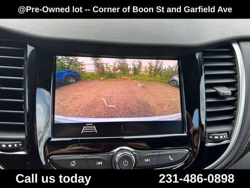 Used 2020 Chevrolet Trax LS AWD/4WD image 24