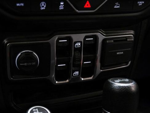 Used 2021 Jeep Wrangler Unlimited Sport AWD/4WD image 53