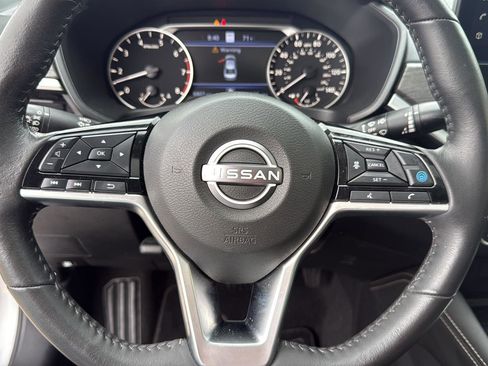 Used 2023 Nissan Altima 2.5 SL FWD image 19